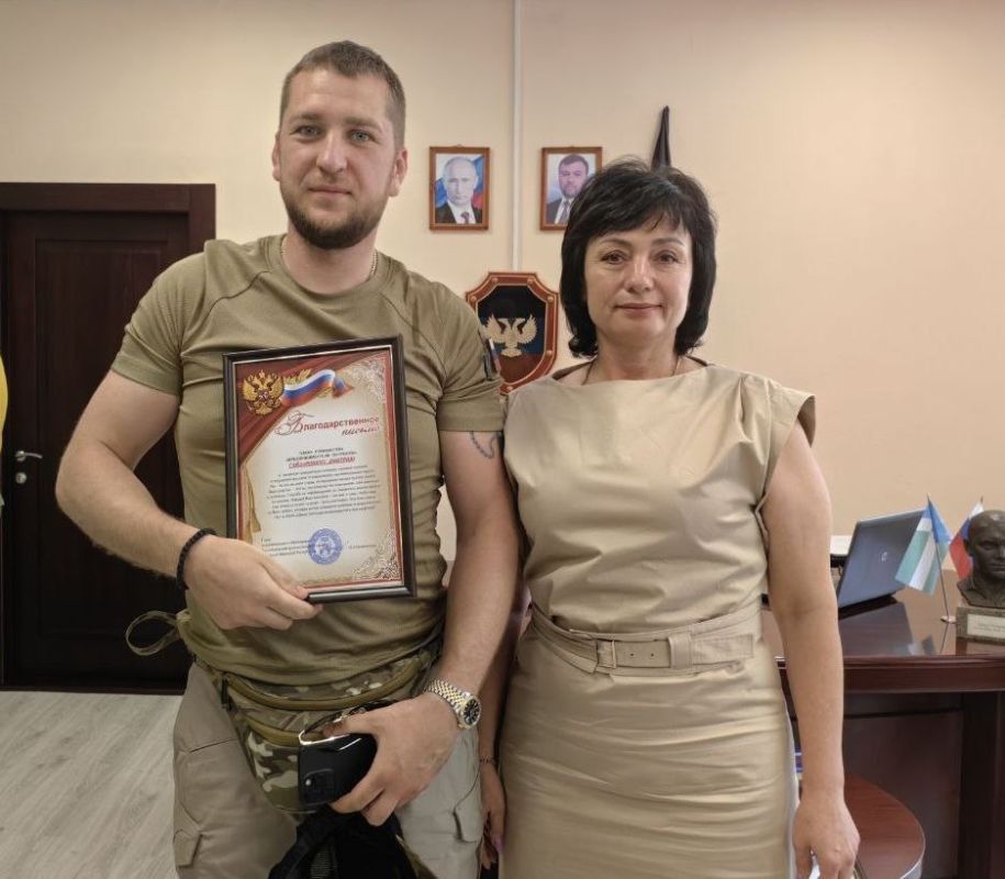Наталья Великодная: Важные гости сегодня побывали в Тельмановском м.о. Предприниматели патриоты г. Москвы приехали познакомиться с нашим округом, а также привезли весомую помощь в виде оргтехники, которая необходима в... Наталья Великодная: Важные гости сегодня побывали в Тельмановском м.о. Предприниматели патриоты г. Москвы приехали познакомиться с нашим округом, а также привезли весомую помощь в виде оргтехники, которая необходима в...