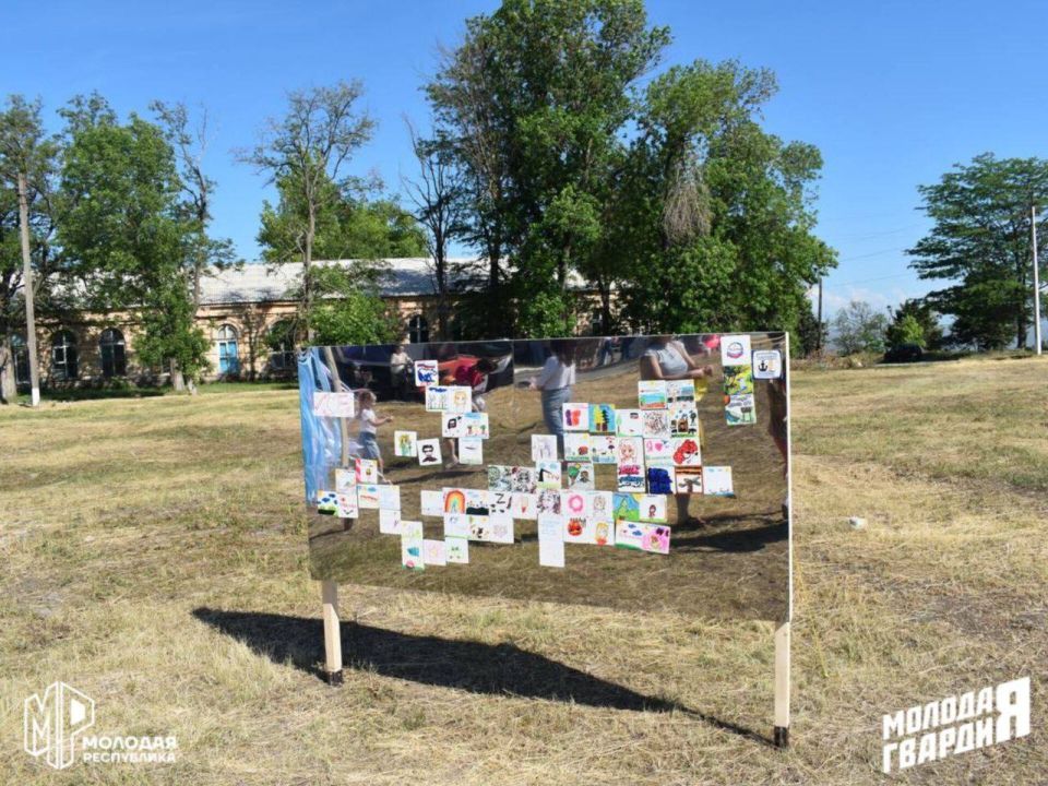 В День защиты детей активисты Новоазовского штаба МР и МГЕР ДНР провели мастер-классы В День защиты детей активисты Новоазовского штаба МР и МГЕР ДНР провели мастер-классы