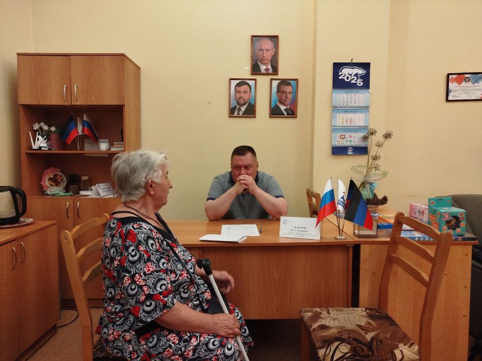 Иван Адамец: В Куйбышевском районе прошел прием граждан в общественной приемной «Единой России» Иван Адамец: В Куйбышевском районе прошел прием граждан в общественной приемной «Единой России»