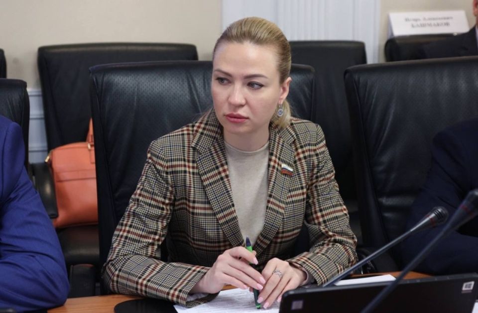 Наталья Никонорова: О совершенствовании законодательства Российской Федерации о государственном контроле (надзоре), муниципальном контроле говорили сегодня во время Круглого стола, организованного Комитетом Совета Федерации... Наталья Никонорова: О совершенствовании законодательства Российской Федерации о государственном контроле (надзоре), муниципальном контроле говорили сегодня во время Круглого стола, организованного Комитетом Совета Федерации...