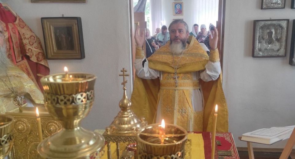 Престольный праздник в Константино-Еленовском храме села Кременёвка Престольный праздник в Константино-Еленовском храме села Кременёвка