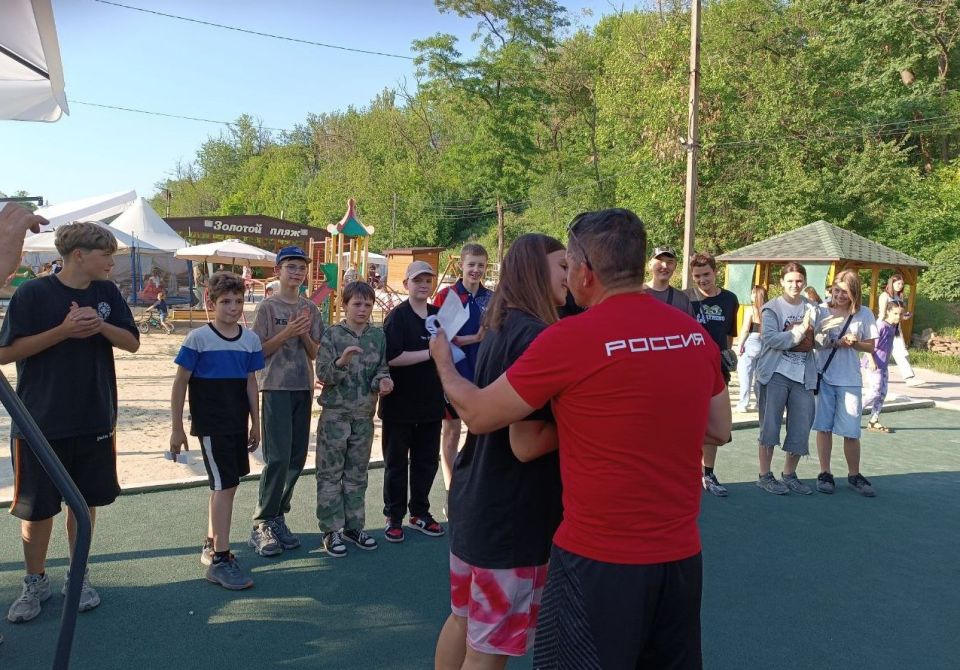 В честь Дня защиты детей на територии городского округа Торез прошел яркий и многогранный праздник под названием «Счастливое детство» В честь Дня защиты детей на територии городского округа Торез прошел яркий и многогранный праздник под названием «Счастливое детство»