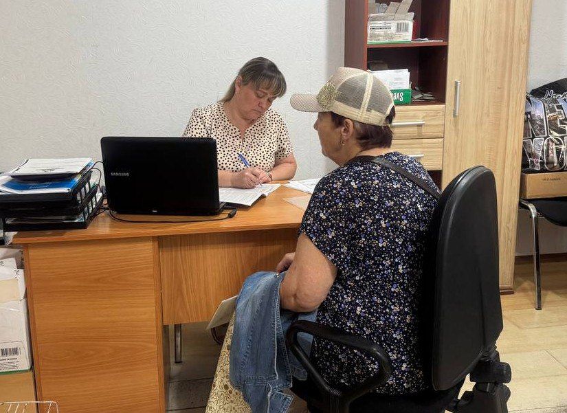 В Ждановке консультируют жителей по вопросам газоснабжения и газификации В Ждановке консультируют жителей по вопросам газоснабжения и газификации