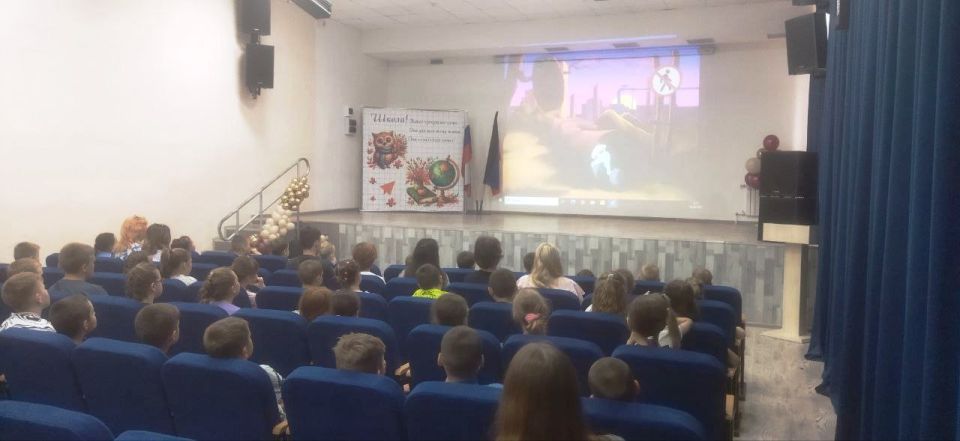 В Кировском начали свою работу пришкольные лагеря В Кировском начали свою работу пришкольные лагеря