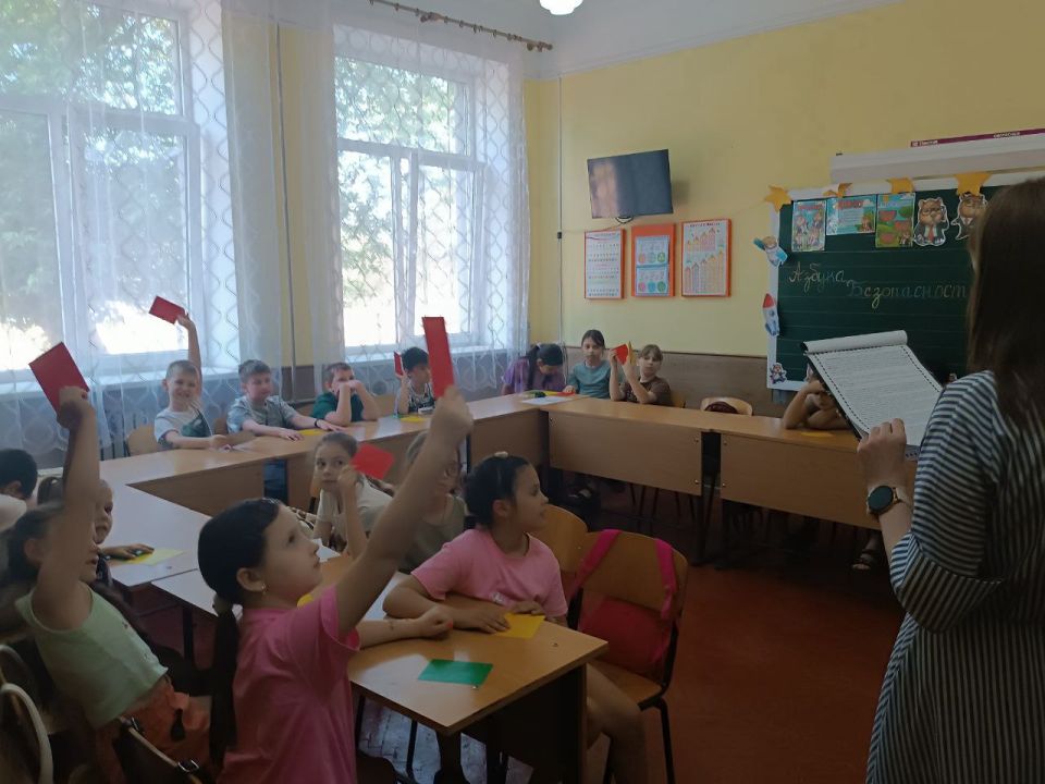 Игровая программа в библиотеке Игровая программа в библиотеке