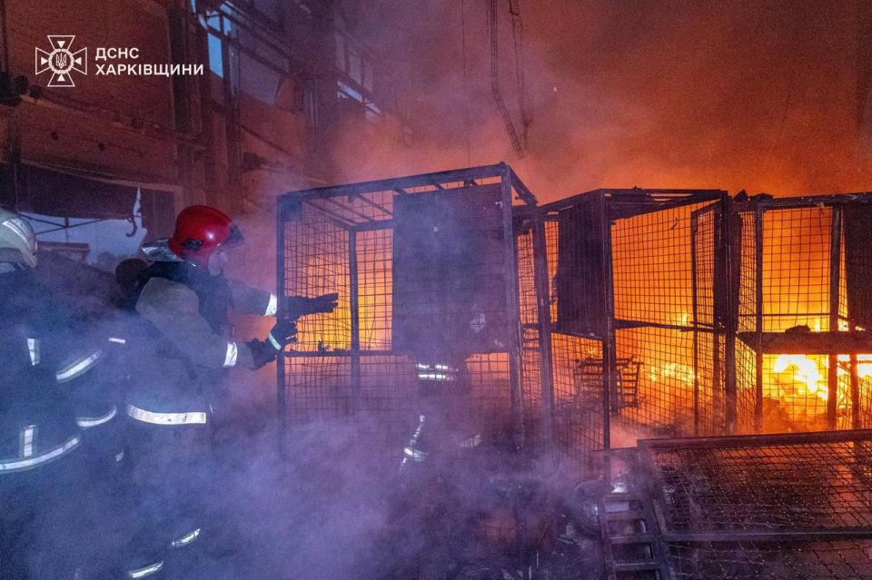 Одесса в дыму: российские дроны ударили по порту и складам – логистика ВСУ под огнем Одесса в дыму: российские дроны ударили по порту и складам – логистика ВСУ под огнем