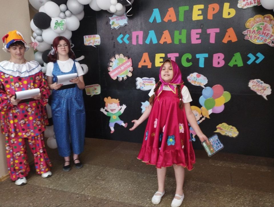 В ГБОУ "Школа № 3 г.о. Дебальцево "состоялось долгожданное открытие летнего пришкольного лагеря «Планета Детства» В ГБОУ "Школа № 3 г.о. Дебальцево "состоялось долгожданное открытие летнего пришкольного лагеря «Планета Детства»