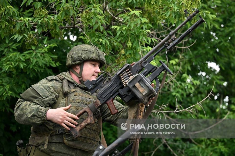 ЗРК 9К331 «Тор-М1» группировки войск «Центр» на Покровском (Красноармейском) направлении ЗРК 9К331 «Тор-М1» группировки войск «Центр» на Покровском (Красноармейском) направлении