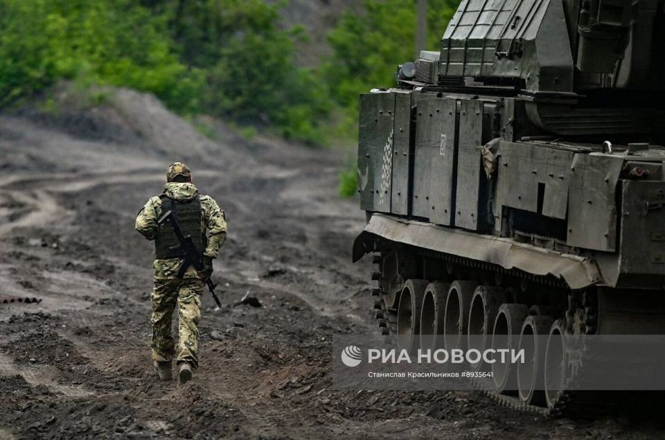 ЗРК 9К331 «Тор-М1» группировки войск «Центр» на Покровском (Красноармейском) направлении ЗРК 9К331 «Тор-М1» группировки войск «Центр» на Покровском (Красноармейском) направлении