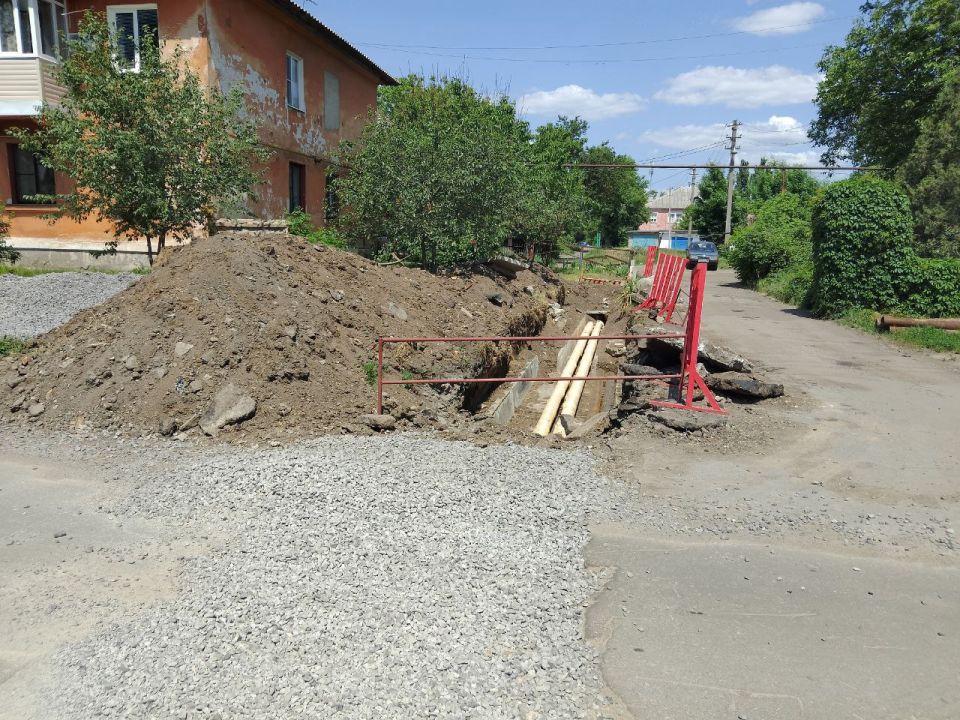 В Кировском внутригородском районе проведены ремонтные работы на теплотрассе В Кировском внутригородском районе проведены ремонтные работы на теплотрассе