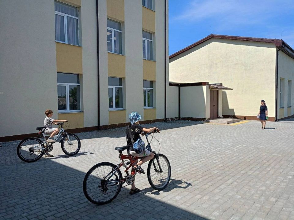 О правилах дорожного движения в лагере «Улыбка» О правилах дорожного движения в лагере «Улыбка»