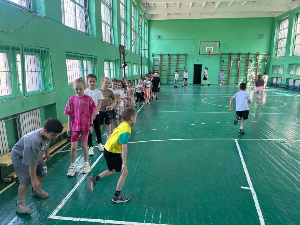 Енакиево продолжает принимать участие в Месячнике спорта «Спортивный Донбасс» Енакиево продолжает принимать участие в Месячнике спорта «Спортивный Донбасс»