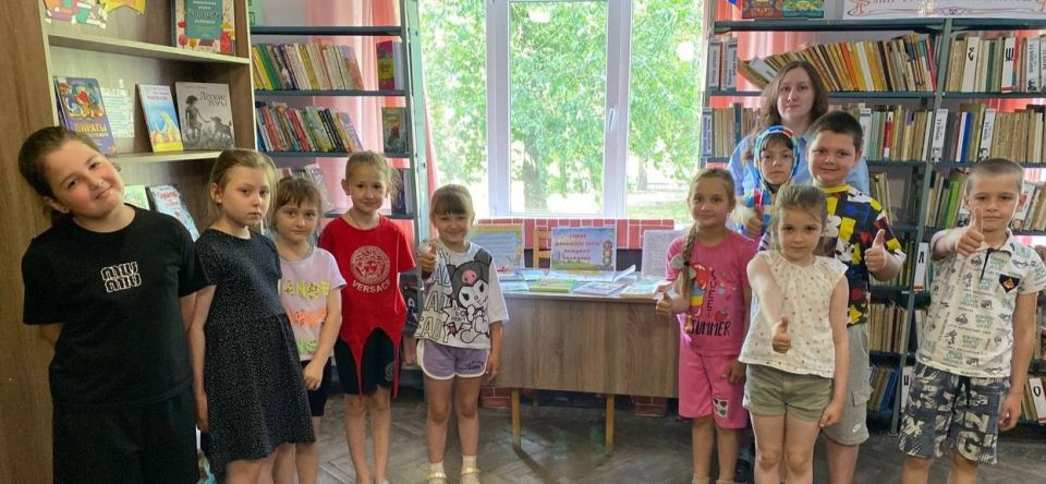 В Шахтерском округе рассказали детям о ПДД В Шахтерском округе рассказали детям о ПДД