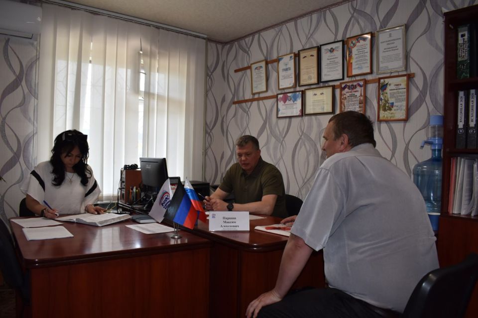Депутат Народного Совета оказал содействие в решении вопросов кировчан Депутат Народного Совета оказал содействие в решении вопросов кировчан