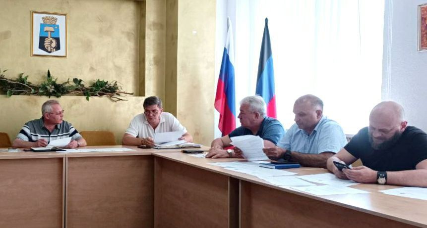 РАБОТА КОМИТЕТОВ. Состоялось заседание постоянного комитета РАБОТА КОМИТЕТОВ. Состоялось заседание постоянного комитета