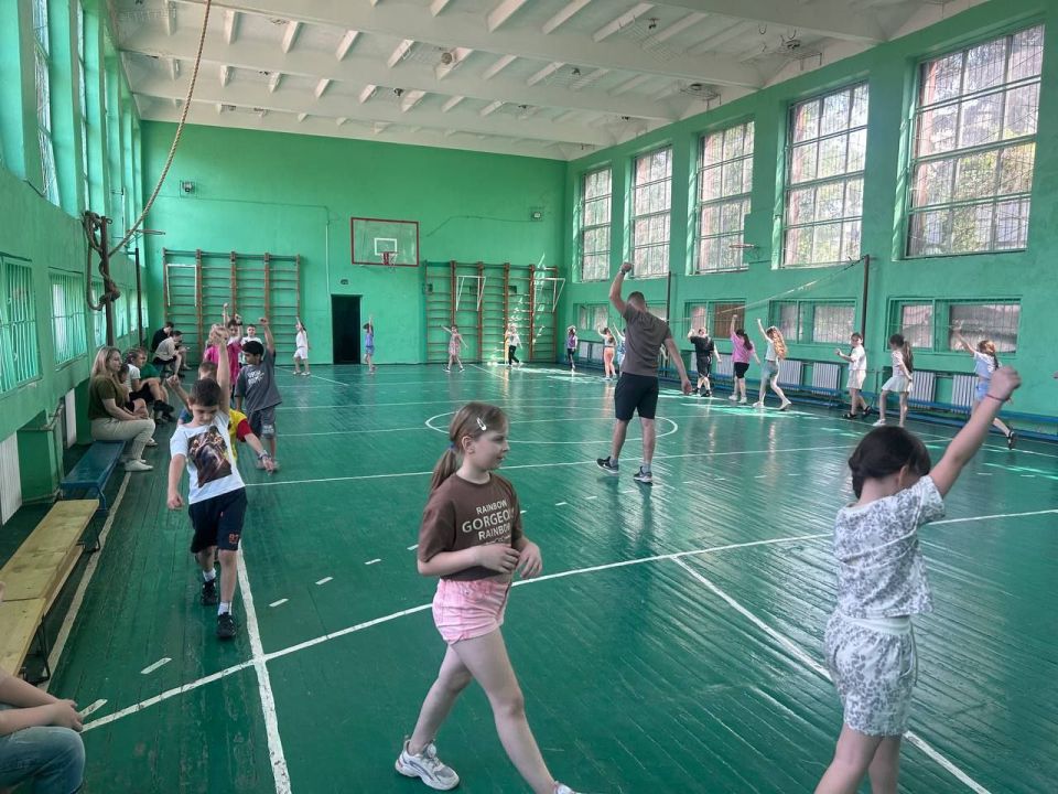 Енакиево продолжает принимать участие в Месячнике спорта «Спортивный Донбасс» Енакиево продолжает принимать участие в Месячнике спорта «Спортивный Донбасс»