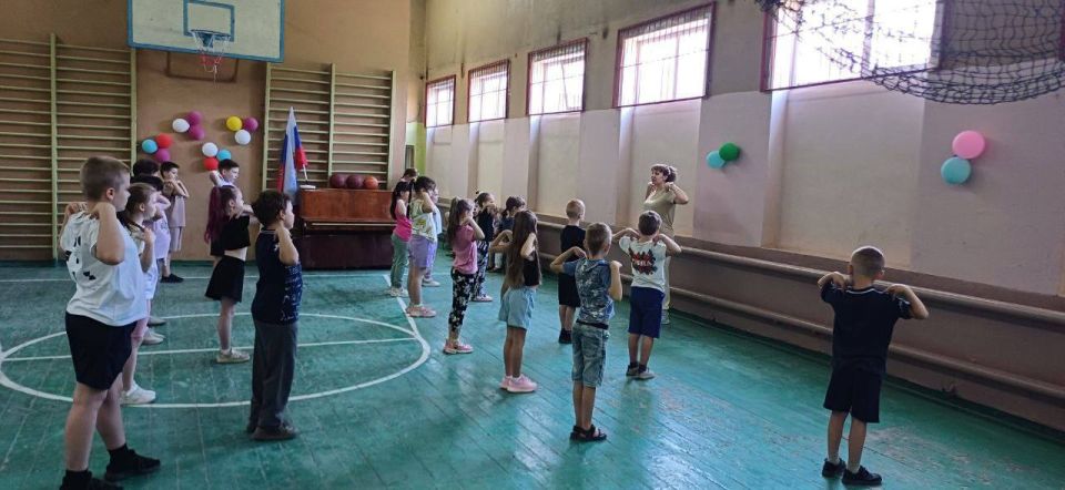 Бодрое утро в пришкольных лагерях! Бодрое утро в пришкольных лагерях!