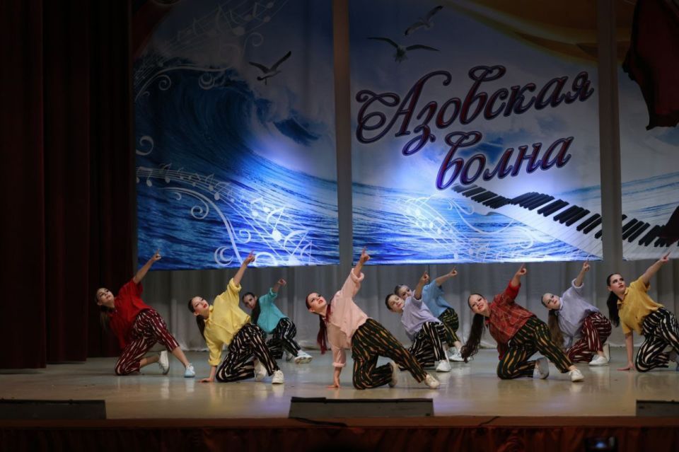 «Тэмпл-данс» и победы!. 1 июня 2025 года коллектив современного танца «Тэмпл-данс» одержал блестящую победу на Международном фестивале-конкурсе сценического искусства «Азовская волна-2025» в Таганроге «Тэмпл-данс» и победы!. 1 июня 2025 года коллектив современного танца «Тэмпл-данс» одержал блестящую победу на Международном фестивале-конкурсе сценического искусства «Азовская волна-2025» в Таганроге