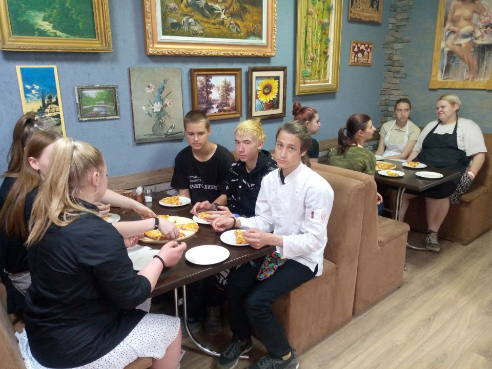 Экскурсия в кафе для будущих поваров и кондитеров Экскурсия в кафе для будущих поваров и кондитеров