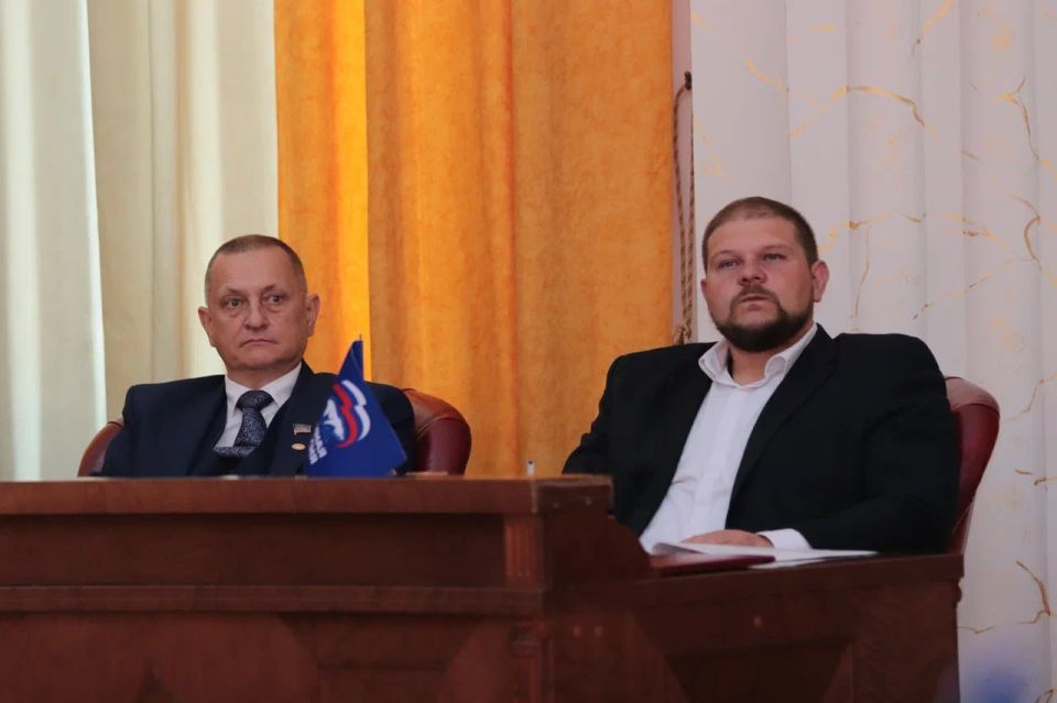 Сергей Прокопенко: Состоялось 64-е пленарное заседание Народного Совета Донецкой Народной Республики I созыва Сергей Прокопенко: Состоялось 64-е пленарное заседание Народного Совета Донецкой Народной Республики I созыва