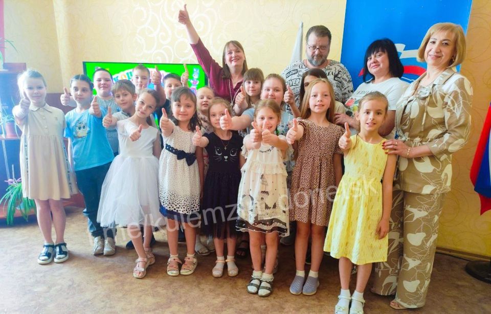    . ..                 ,     