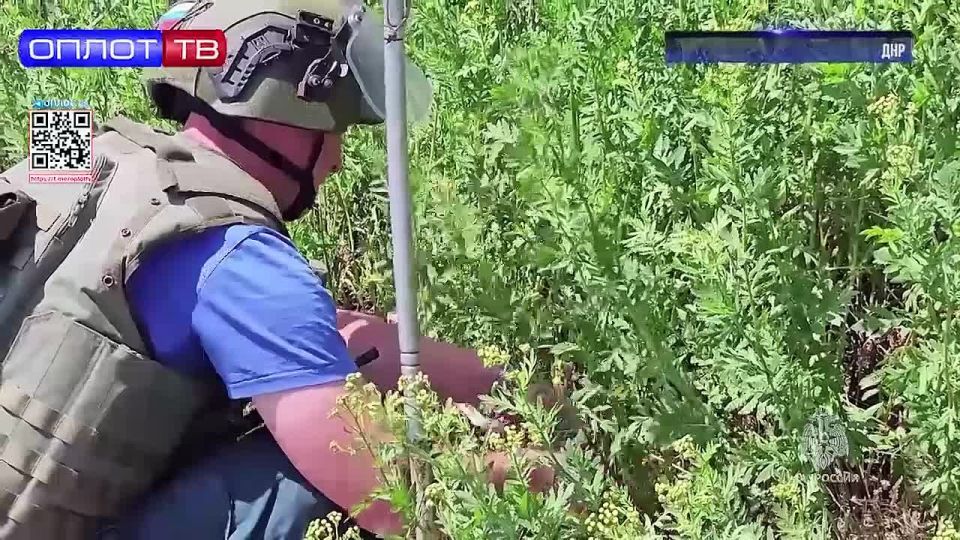 С начала года саперы МЧС России по ДНР обезвредили более 17 000 взрывоопасных предметов на освобожденных территориях