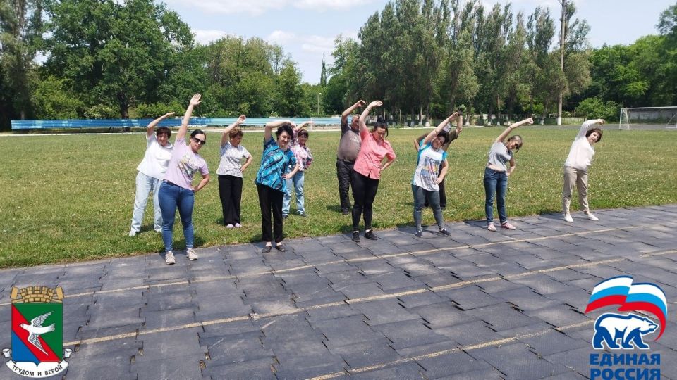 Иван Приходько: В Горловке проводятся открытые тренировки в рамках акции «Спортивный Донбасс» Иван Приходько: В Горловке проводятся открытые тренировки в рамках акции «Спортивный Донбасс»