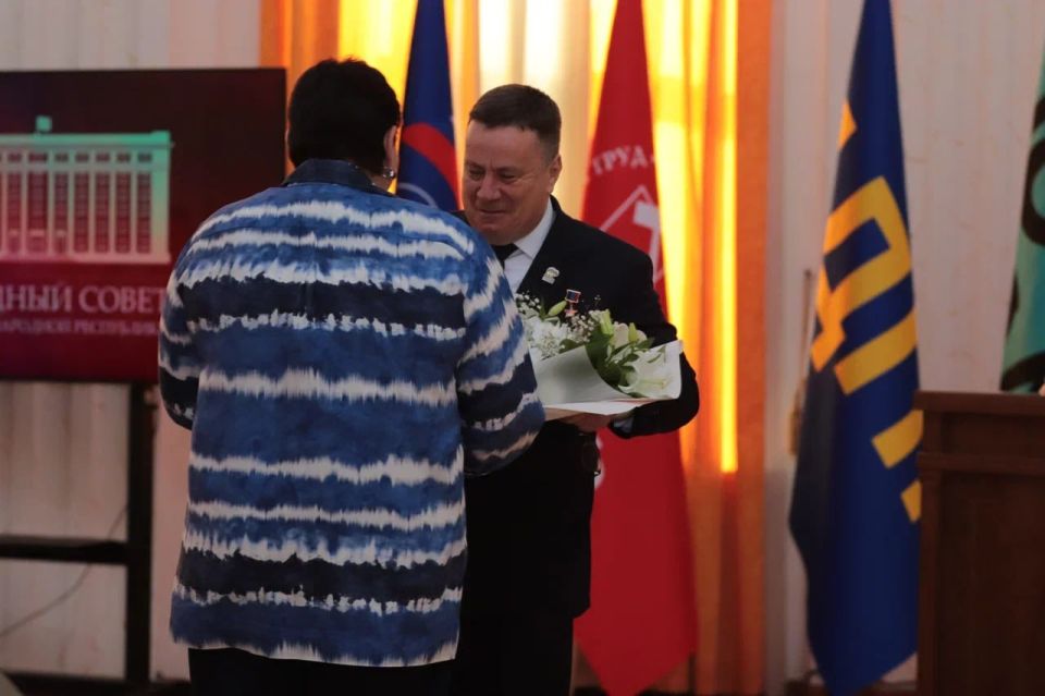 Сергей Прокопенко: Состоялось 64-е пленарное заседание Народного Совета Донецкой Народной Республики I созыва Сергей Прокопенко: Состоялось 64-е пленарное заседание Народного Совета Донецкой Народной Республики I созыва