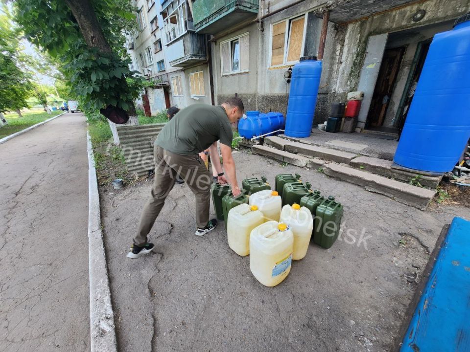 Продолжаем оказывать помощь жителям освобожденной Красногоровки Продолжаем оказывать помощь жителям освобожденной Красногоровки