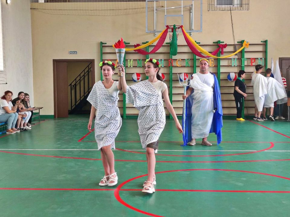 В Снежном прошли «Малые Олимпийские игры» В Снежном прошли «Малые Олимпийские игры»