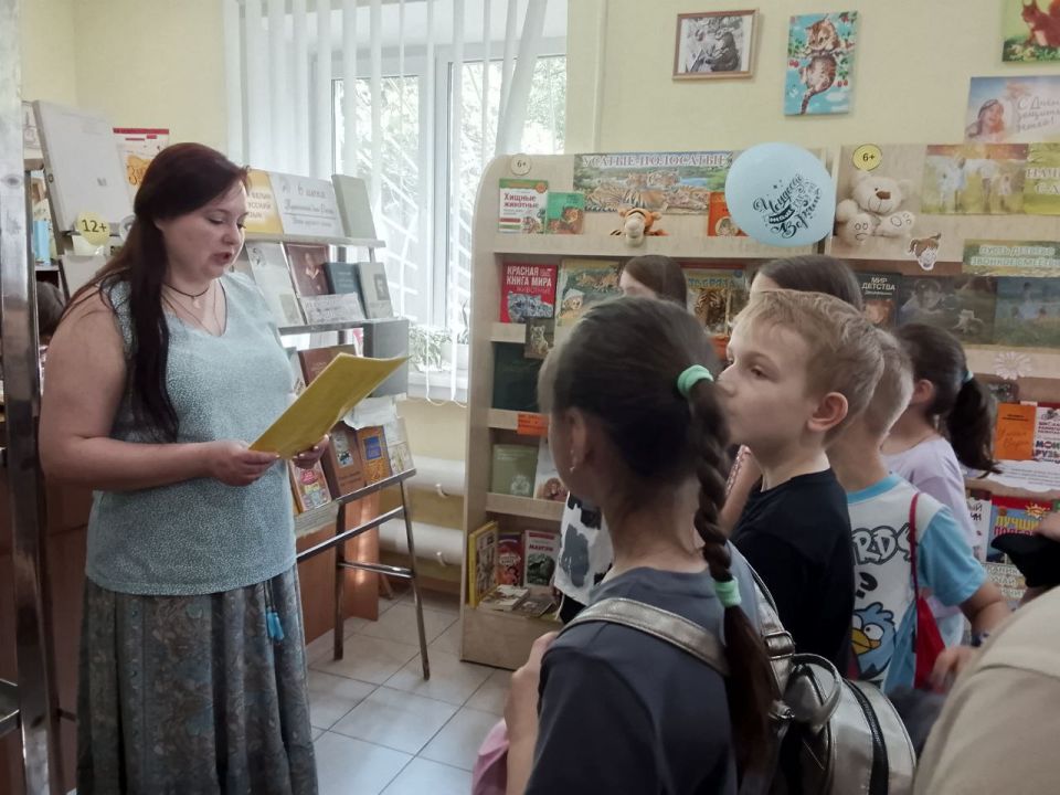 Василий Ткачук: Сегодня, 6 июня, в Библиотеке-филиале № 2 ЦБСВ г.Донецка при содействии Управы Калининского внутригородского района Администрации городского округа Донецк прошла литературная викторина "Великое русское... Василий Ткачук: Сегодня, 6 июня, в Библиотеке-филиале № 2 ЦБСВ г.Донецка при содействии Управы Калининского внутригородского района Администрации городского округа Донецк прошла литературная викторина "Великое русское...