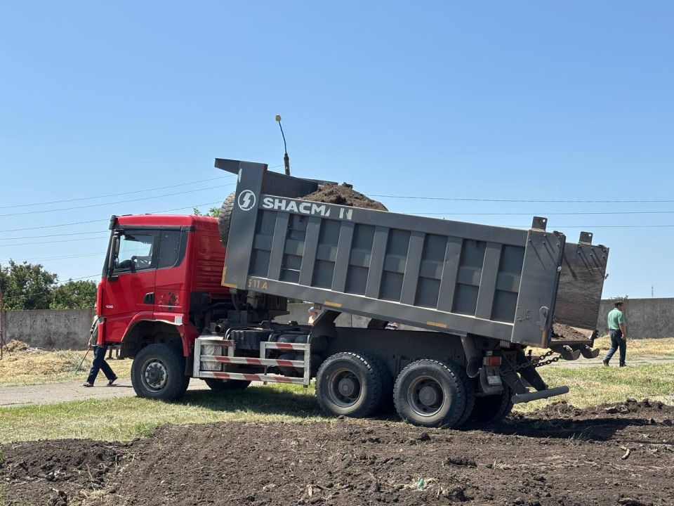 Борис Трима: Жители Мангушского округа, в рамках Всероссийской экологической акции «Марофон зеленых дел», снова объединились для наведения чистоты и порядка в округе Борис Трима: Жители Мангушского округа, в рамках Всероссийской экологической акции «Марофон зеленых дел», снова объединились для наведения чистоты и порядка в округе