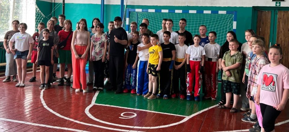 Месячник «СПОРТИВНЫЙ ДОНБАСС» продолжается яркими и вдохновляющими событиями! Месячник «СПОРТИВНЫЙ ДОНБАСС» продолжается яркими и вдохновляющими событиями!