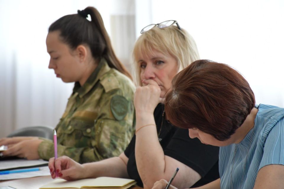 5 июня, заместитель главы администрации городского округа Дебальцево Евгений Глебов, провел заседание межведомственной Комиссии при администрации городского округа Дебальцево по профилактике правонарушений 5 июня, заместитель главы администрации городского округа Дебальцево Евгений Глебов, провел заседание межведомственной Комиссии при администрации городского округа Дебальцево по профилактике правонарушений