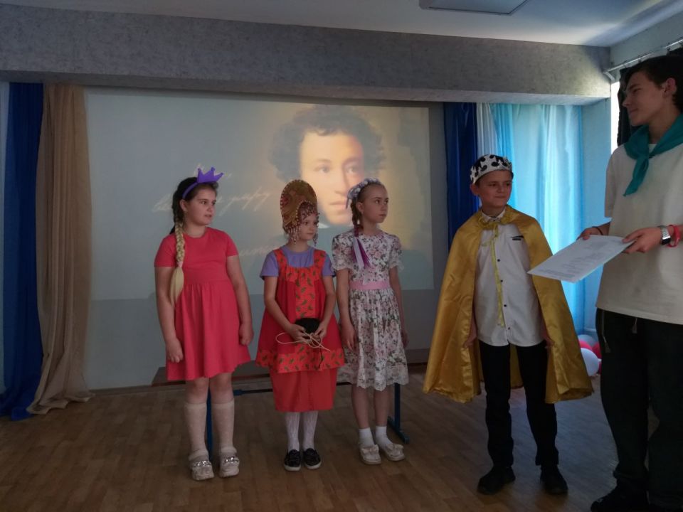 В ЛАГЕРЕ «ОРЛЁНОК» ПУШКИНСКИЙ ДЕНЬ В ЛАГЕРЕ «ОРЛЁНОК» ПУШКИНСКИЙ ДЕНЬ