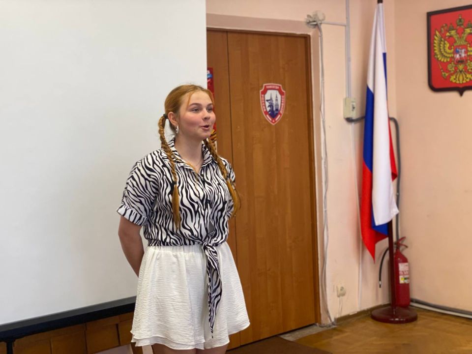 «День Русского Языка». «Берегите наш язык, наш прекрасный русский язык, это клад, это достояние, оставленное нам нашими предшественниками» (И. С. Тургенев) «День Русского Языка». «Берегите наш язык, наш прекрасный русский язык, это клад, это достояние, оставленное нам нашими предшественниками» (И. С. Тургенев)