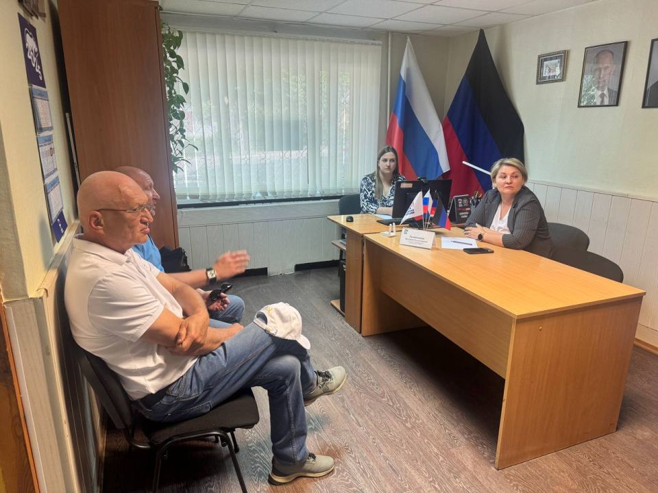 В общественной приёмной прошёл приём граждан В общественной приёмной прошёл приём граждан
