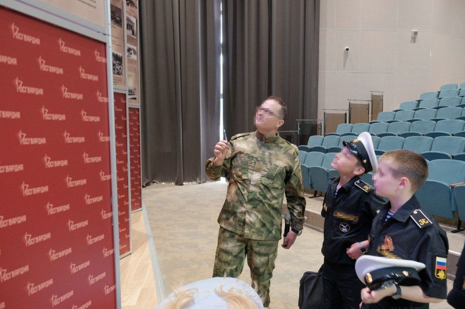 Акция Росгвардии «Дорогами Победы» прошла в Донецкой Народной Республике Акция Росгвардии «Дорогами Победы» прошла в Донецкой Народной Республике