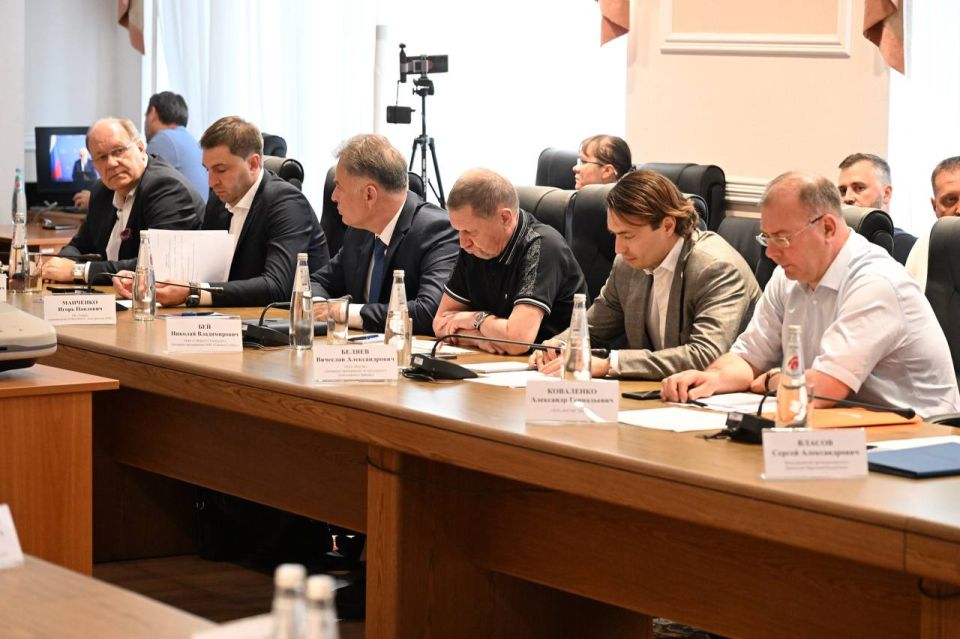 Александр Волошин: Накануне в Донецке состоялось знаковое событие – первое общее собрание регионального объединения работодателей Конфедерации промышленников и предпринимателей Донбасса (РОР «КПП ДНР») Александр Волошин: Накануне в Донецке состоялось знаковое событие – первое общее собрание регионального объединения работодателей Конфедерации промышленников и предпринимателей Донбасса (РОР «КПП ДНР»)