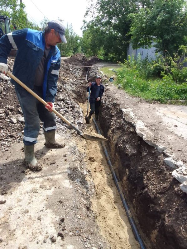 Петербургские аварийщики завершили ремонт водоснабжения на улице Полтавской в Мариуполе Петербургские аварийщики завершили ремонт водоснабжения на улице Полтавской в Мариуполе