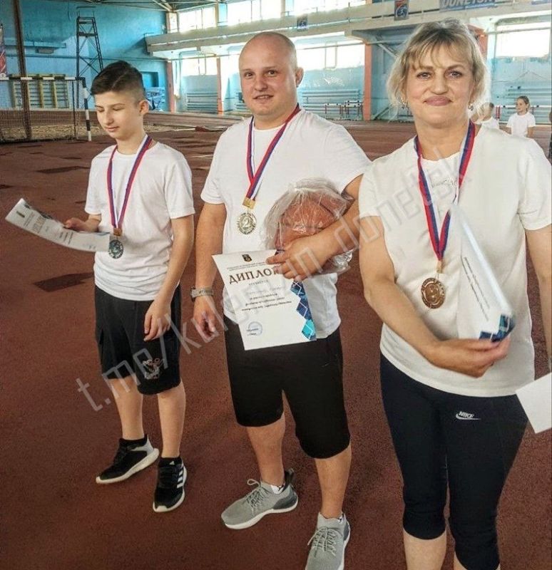 7 июня состоялся Городской фестиваль «Флорбольная семья», посвящённый Году Защитника Отечества 7 июня состоялся Городской фестиваль «Флорбольная семья», посвящённый Году Защитника Отечества