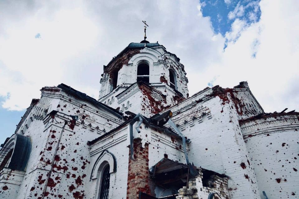 Завершена гуманитарная миссия в Никольском монастыре под Угледаром Завершена гуманитарная миссия в Никольском монастыре под Угледаром