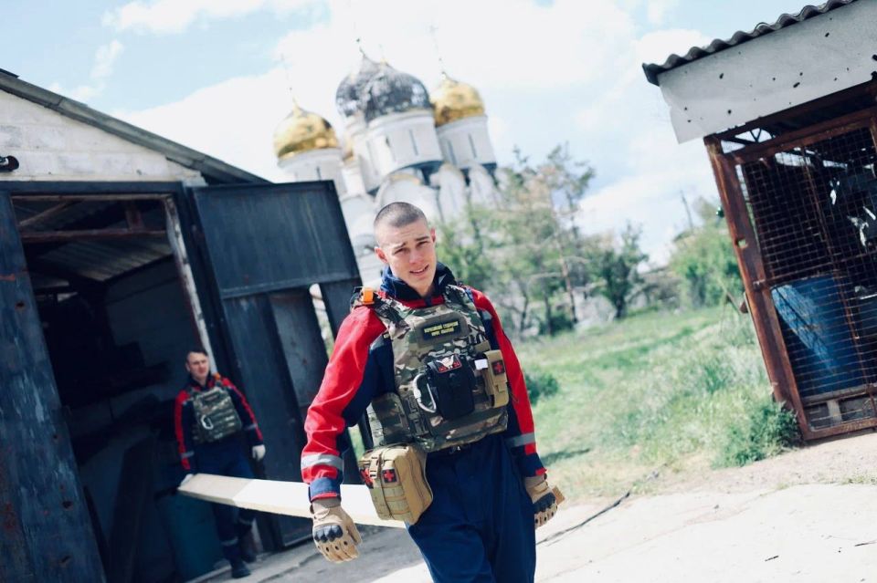 Завершена гуманитарная миссия в Никольском монастыре под Угледаром Завершена гуманитарная миссия в Никольском монастыре под Угледаром