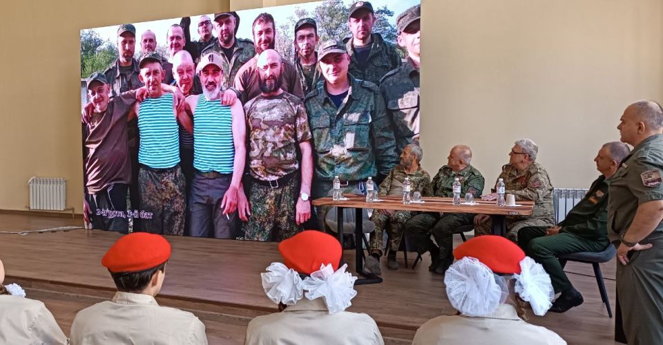 Диалог на равных: разговор с участником СВО Диалог на равных: разговор с участником СВО