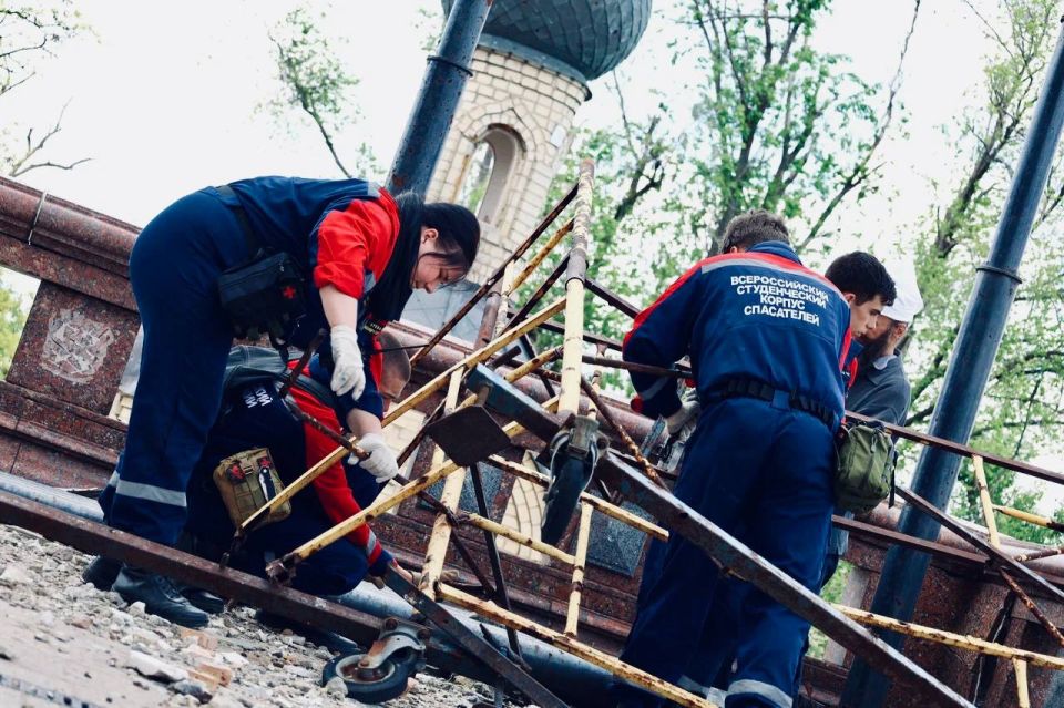 Завершена гуманитарная миссия в Никольском монастыре под Угледаром Завершена гуманитарная миссия в Никольском монастыре под Угледаром