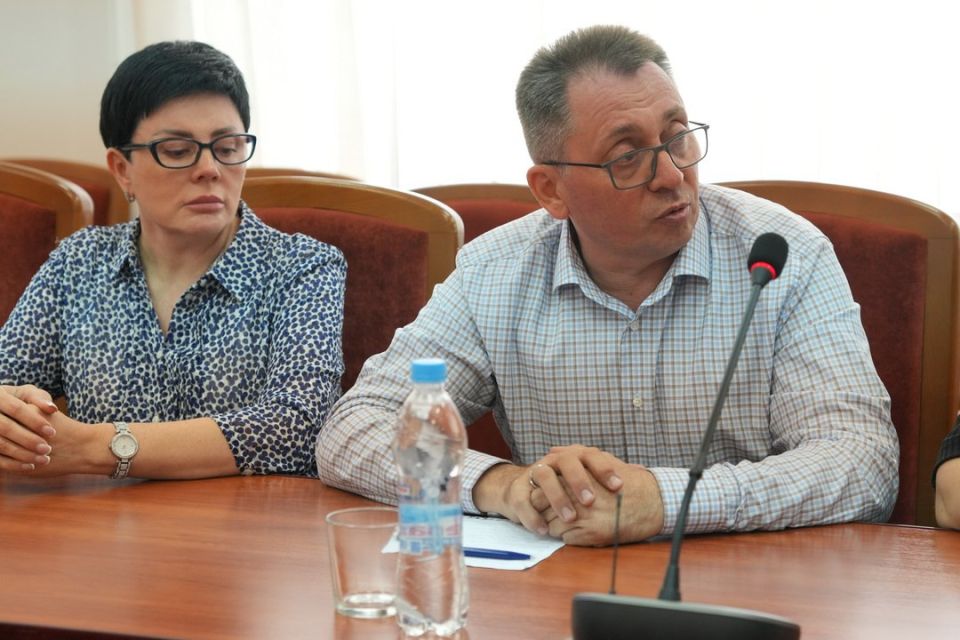 Ольга Колударова: По поручению Главы ДНР Дениса Пушилина провел Прямой эфир по вопросам образования и воспитания наших детей с приглашением представителей Республиканского родительского совета Ольга Колударова: По поручению Главы ДНР Дениса Пушилина провел Прямой эфир по вопросам образования и воспитания наших детей с приглашением представителей Республиканского родительского совета