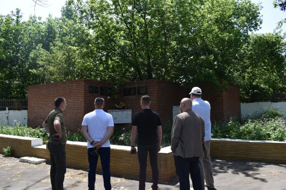 Замгубернатора Владимирской области посетил Кировское с инспекцией объектов Замгубернатора Владимирской области посетил Кировское с инспекцией объектов