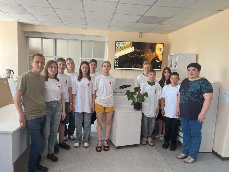 В Снежном прошли мероприятия, посвященные Пушкинскому дню В Снежном прошли мероприятия, посвященные Пушкинскому дню