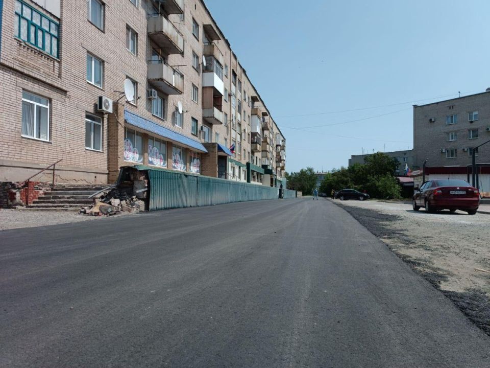 Регионы-шефы продолжают восстанавливать дорожную инфраструктуру в подшефных муниципалитетах Регионы-шефы продолжают восстанавливать дорожную инфраструктуру в подшефных муниципалитетах
