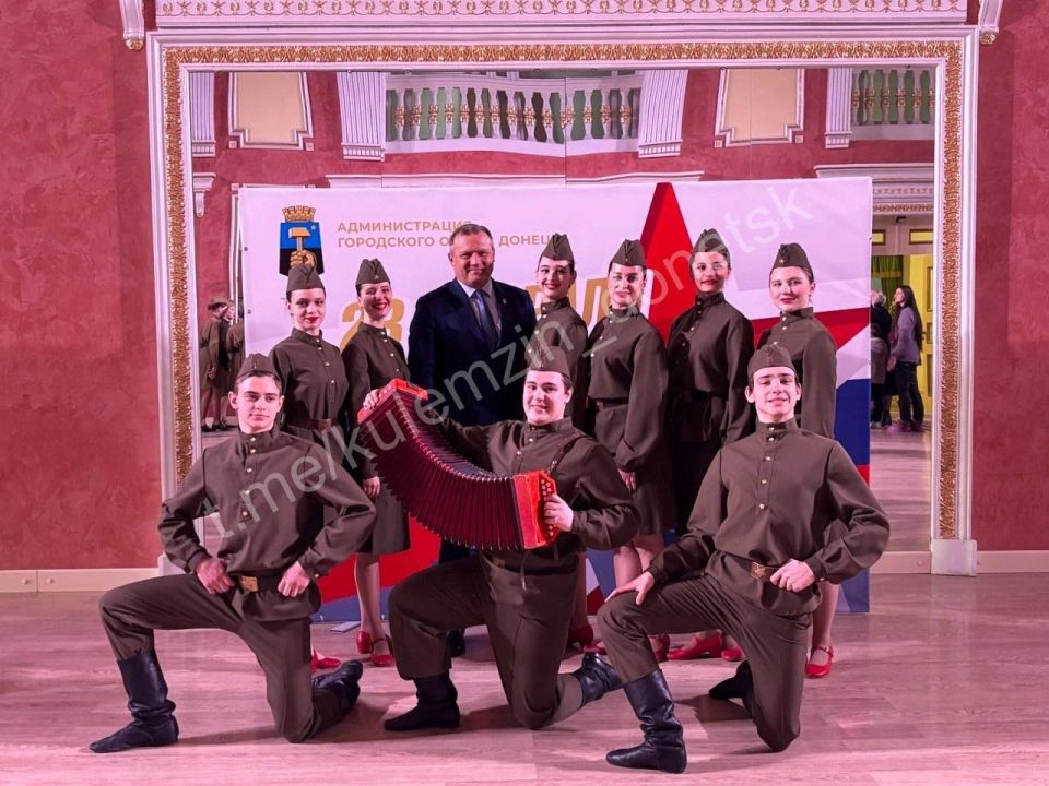 Культурное богатство. Созданный в 1958 году Народный ансамбль танца «Юность Донбасса» начал свою историю под руководством Константина Бескаравайного Культурное богатство. Созданный в 1958 году Народный ансамбль танца «Юность Донбасса» начал свою историю под руководством Константина Бескаравайного